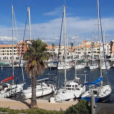 Apartment T2 Port Avec Vue Sur Les Voiliers